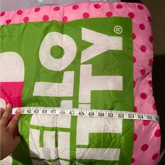 Hello Kitty Sleeping Bag - Picture 5 of 8